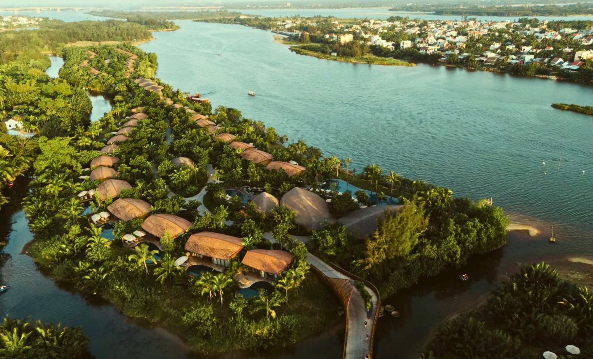 7-Day Private Luxury Vietnam Tour: Ho Chi Minh City, Hoi An & Hanoi